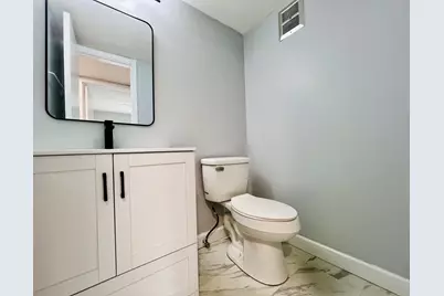 74 Berkshire C, West Palm Beach, FL 33417 - Photo 8