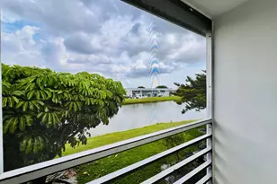74 Berkshire C, West Palm Beach, FL 33417 - Photo 10