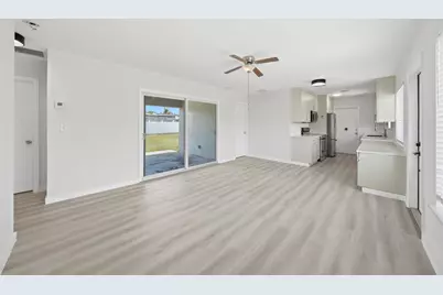 6 SE 14th Court, Deerfield Beach, FL 33441 - Photo 10
