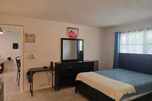 177 Lake Dora Dr, West Palm Beach, FL 33411 - Photo 16