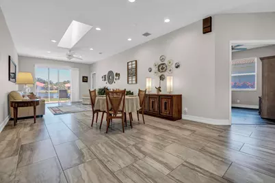 9532 N Crescent View Dr Drive N, Boynton Beach, FL 33437 - Photo 18