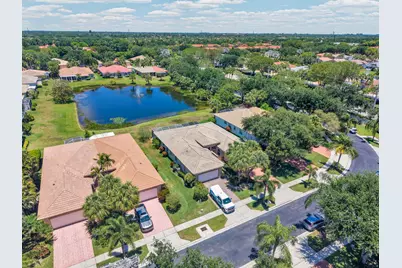9532 N Crescent View Dr Drive N, Boynton Beach, FL 33437 - Photo 50