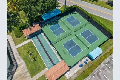 9532 N Crescent View Dr Drive N, Boynton Beach, FL 33437 - Photo 46