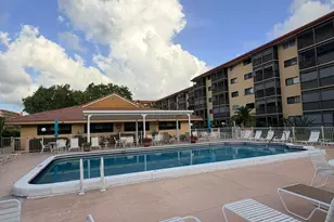 2601 NE 14th St, Pompano Beach, FL 33062 - Photo 2
