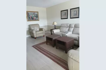 4023 Newport H, Deerfield Beach, FL 33442 - Photo 2