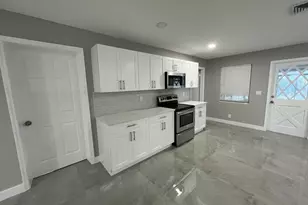 129 Euclid Blvd, Lantana, FL 33462 - Photo 2