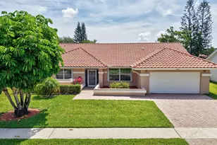 9720 Majestic Way, Boynton Beach, FL 33437 - Photo 2