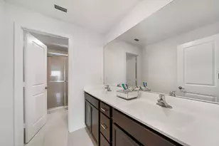 2004 Sugar Maple Dr, Palm Beach Gardens, FL 33410 - Photo 10