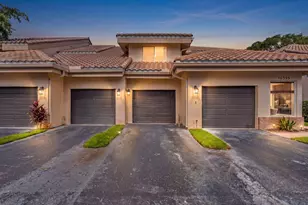16353 Malibu Dr, Weston, FL 33326 - Photo 1
