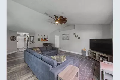1550 SW Kosnar Avenue, Port Saint Lucie, FL 34953 - Photo 8