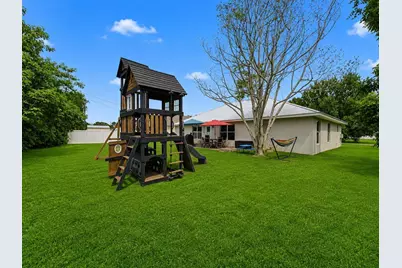 1550 SW Kosnar Avenue, Port Saint Lucie, FL 34953 - Photo 4