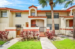206 Congressional Way, Deerfield Beach, FL 33442 - Photo 4