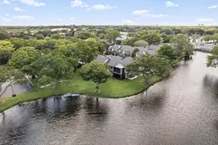 32 Wimbledon Lake, Plantation, FL 33324 - Photo 20