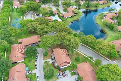 7003 Marlberry Lane, Tamarac, FL 33321 - Photo 32