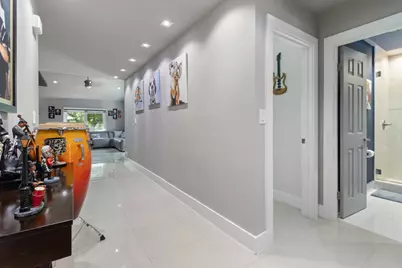7003 Marlberry Lane, Tamarac, FL 33321 - Photo 8