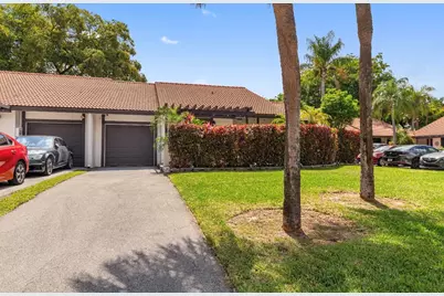 7003 Marlberry Lane, Tamarac, FL 33321 - Photo 2