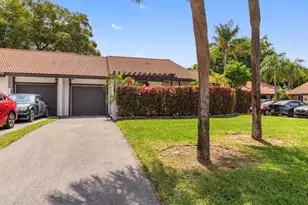 7003 Marlberry Ln, Tamarac, FL 33321 - Photo 2
