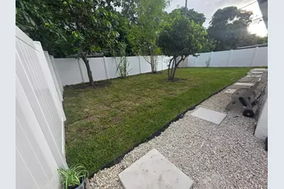 320 Sterling Avenue, Delray Beach, FL 33444 - Photo 16