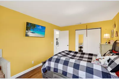 361 W 21st Street, Riviera Beach, FL 33404 - Photo 16