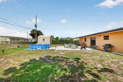 361 W 21st Street, Riviera Beach, FL 33404 - Photo 30