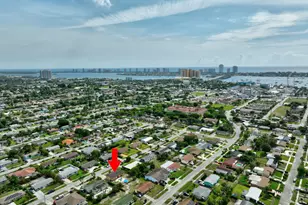 361 W 21st St, Riviera Beach, FL 33404 - Photo 42