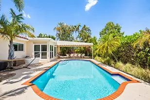 1521 NE 40th Ct, Oakland Park, FL 33334 - Photo 14