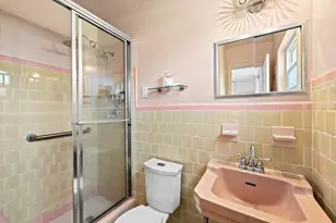 1521 NE 40th Ct, Oakland Park, FL 33334 - Photo 22