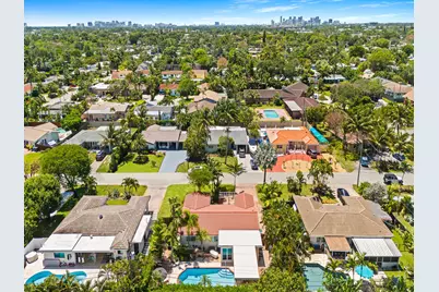 1521 NE 40th Court, Oakland Park, FL 33334 - Photo 28