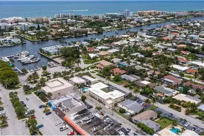 1649 SE 4th Street, Deerfield Beach, FL 33441 - Photo 12