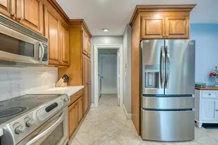935 NW 110th Ln, Coral Springs, FL 33071 - Photo 8