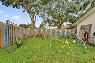 10050 NW 14th St, Plantation, FL 33322 - Photo 56