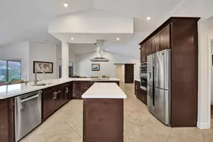 10050 NW 14th St, Plantation, FL 33322 - Photo 16