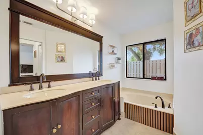 10050 NW 14th Street, Plantation, FL 33322 - Photo 36