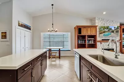 10050 NW 14th Street, Plantation, FL 33322 - Photo 18