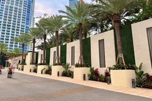 400 South Pointe Dr, Miami Beach, FL 33139 - Photo 22