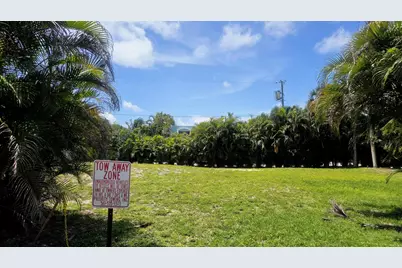 7 Lakeside Palms Court, Lake Worth Beach, FL 33460 - Photo 8
