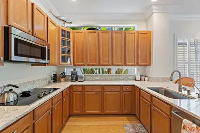 1905 Flower Drive, Palm Beach Gardens, FL 33410 - Photo 8