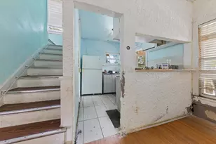 427 El Prado, West Palm Beach, FL 33405 - Photo 10