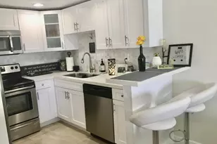 2900 NE 30th St, Fort Lauderdale, FL 33306 - Photo 12