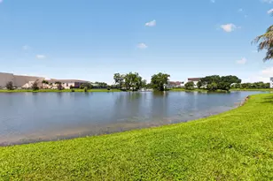 1027 Yarmouth Dr, Boca Raton, FL 33434 - Photo 34