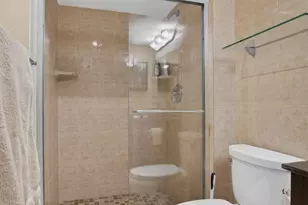 1027 Yarmouth Dr, Boca Raton, FL 33434 - Photo 28