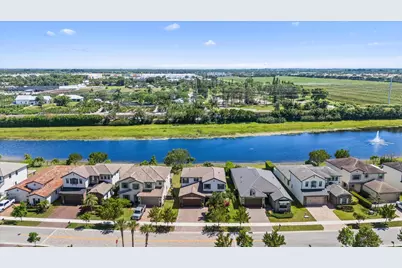 8779 Grand Prix Lane, Boynton Beach, FL 33472 - Photo 6