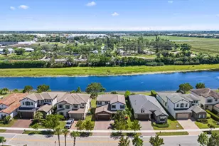 8779 Grand Prix Ln, Boynton Beach, FL 33472 - Photo 6