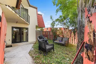 3856 Victoria Dr, West Palm Beach, FL 33406 - Photo 24