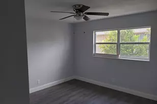 516 NW 53rd St, Boca Raton, FL 33487 - Photo 8