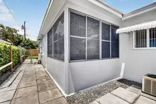 6281 Moseley St, Hollywood, FL 33024 - Photo 24