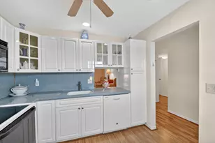 2515 NE 1st Ct, Boynton Beach, FL 33435 - Photo 8