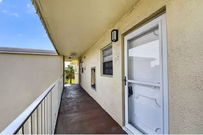 2515 NE 1st Court #4020, Boynton Beach, FL 33435 - Photo 4