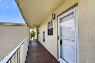 2515 NE 1st Ct, Boynton Beach, FL 33435 - Photo 4