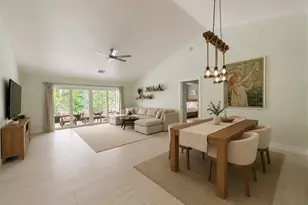 6395 Garrett St, Jupiter, FL 33458 - Photo 2